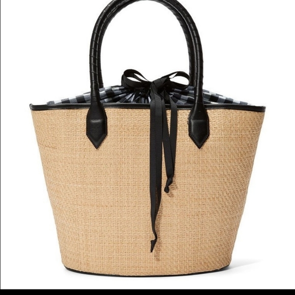 Brand new Victoria secret purse - Picture 2 of 3